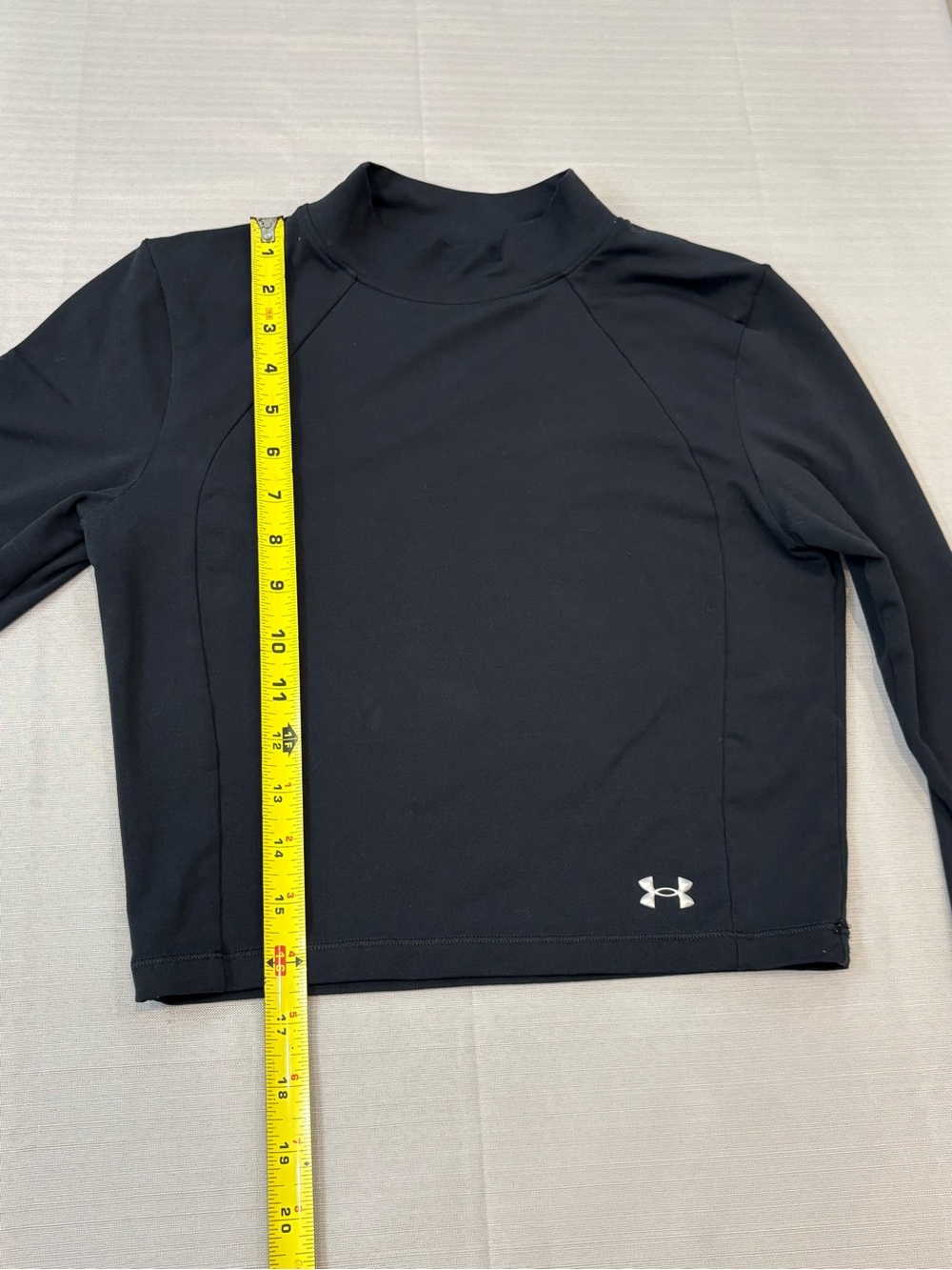 Under Armour Black Long-Sleeve Cropped Performance Top #1472 - Picture 6 of 14